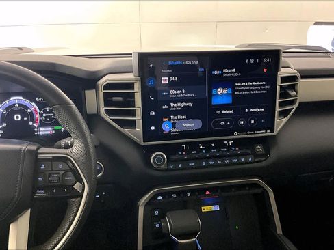 Used 2024 Toyota Tundra Limited image 7