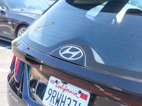 Used 2023 Hyundai Tucson SE FWD image 11