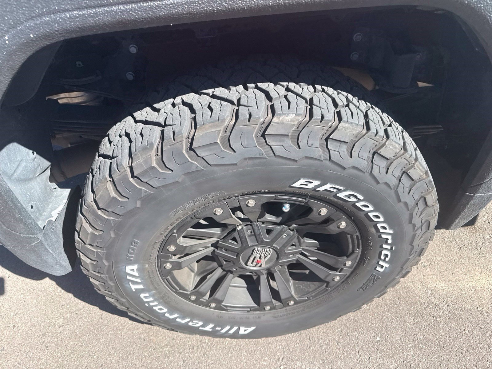 Used 2025 GMC Sierra 3500 Pro w/ 1SA Pro Safety Plus Package AWD/4WD image 16