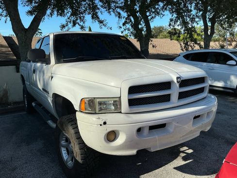 Used 2001 Dodge Ram 1500 Truck 4x4 Quad Cab image 4