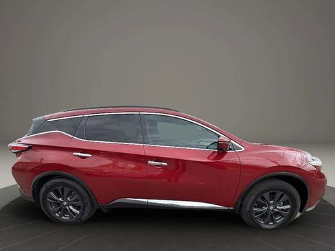 Used 2018 Nissan Murano SV w/ Premium Package FWD image 4