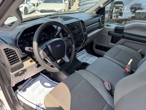 Used 2018 Ford F250 XL w/ Power Equipment Group RWD image 12