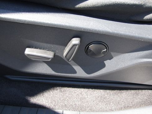 Used 2023 Ford F150 XLT w/ Equipment Group 302A High image 9