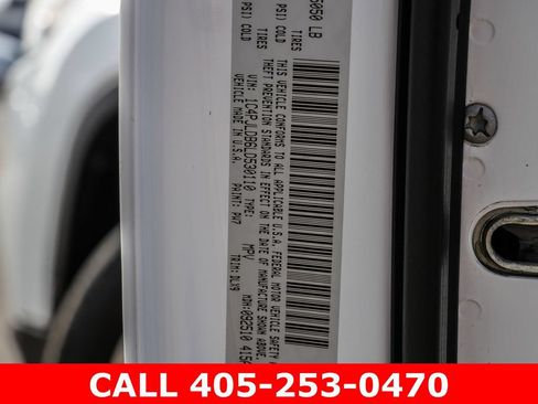 Used 2020 Jeep Cherokee Limited FWD image 39