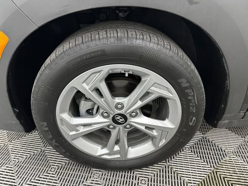 Used 2023 Hyundai Kona SEL FWD image 12