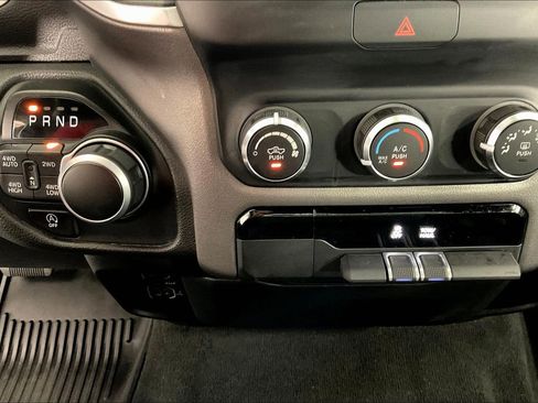 Used 2022 RAM 1500 Big Horn image 32