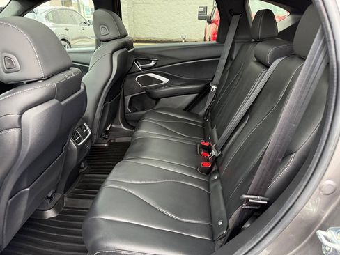 Used 2025 Acura RDX SH-AWD image 21