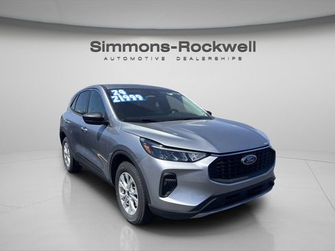Used 2024 Ford Escape Active w/ Tech Pack #1 AWD/4WD image 6