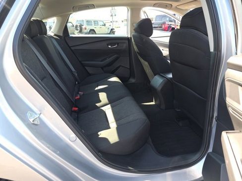 Used 2024 Honda Accord EX image 42