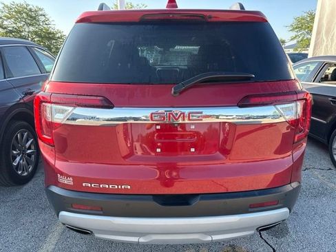 Used 2021 GMC Acadia SLE w/ Driver Convenience Package FWD image 4