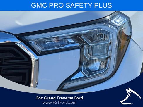 Used 2022 GMC Terrain SLE w/ Driver Convenience Package FWD image 33
