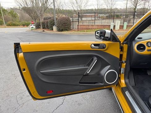 Used 2017 Volkswagen Beetle 1.8T Dune image 24