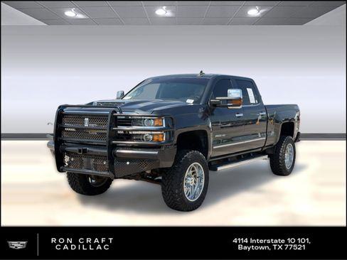 Used 2017 Chevrolet Silverado 2500 LTZ w/ Duramax Plus Package AWD/4WD image 1