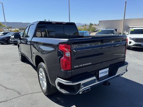 Used 2023 Chevrolet Silverado 1500 LTZ w/ LTZ Convenience Package II AWD/4WD image 9