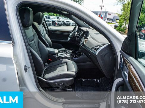 Used 2025 BMW X4 xDrive30i AWD/4WD image 22