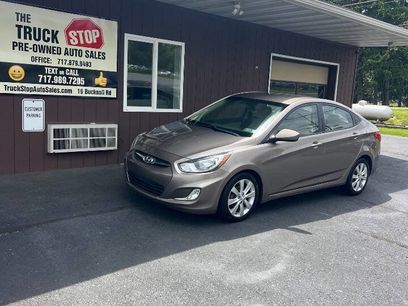 Used 2012 Hyundai Accent GLS w/ Premium Pkg 3