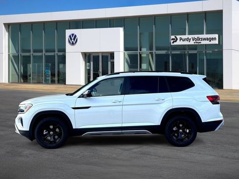 New 2026 Volkswagen Atlas Peak Edition AWD/4WD image 5