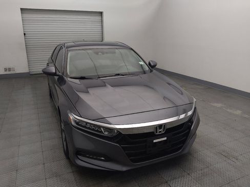 Used 2018 Honda Accord EX image 14