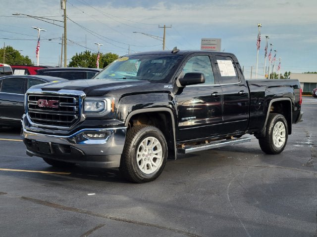 Used 2018 GMC Sierra 1500 SLE w/ Suspension Package, Off-Road AWD/4WD image 2