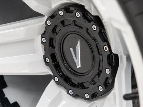 Used 2025 Ford Bronco 4-Door image 21