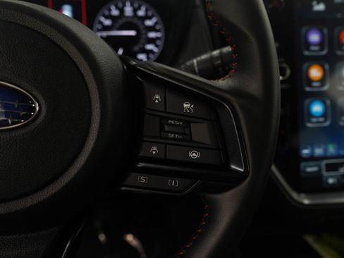 Used 2025 Subaru Crosstrek 2.5i Limited w/ Popular Package #3A AWD/4WD image 19