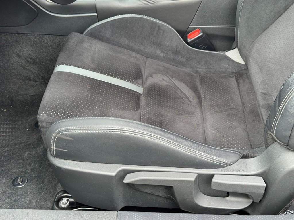 Used 2024 Toyota GR86 Premium RWD image 18
