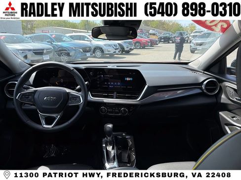 Used 2024 Chevrolet Trax ACTIV w/ Driver Confidence Package FWD image 12