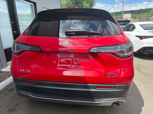 Used 2024 Honda HR-V Sport image 7