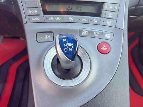 Used 2014 Toyota Prius Two FWD image 22