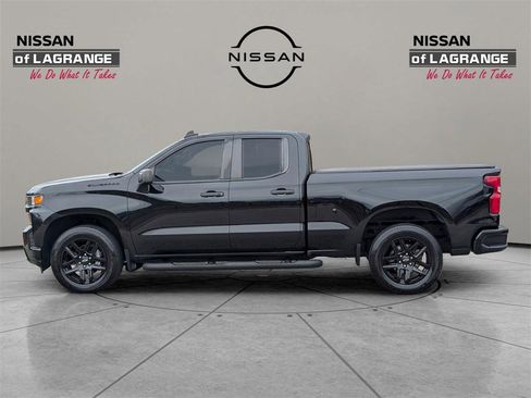 Used 2021 Chevrolet Silverado 1500 Custom w/ Rally Edition image 8