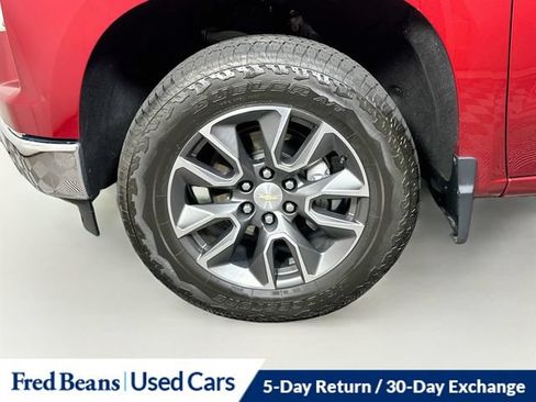 Used 2023 Chevrolet Silverado 1500 LT AWD/4WD image 36