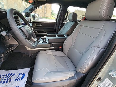 New 2026 Toyota Tundra SR5 AWD/4WD image 20