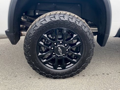 New 2026 Chevrolet Silverado 2500 LT w/ Trail Boss Package AWD/4WD image 6