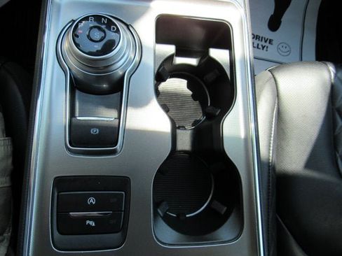 Used 2024 Ford Edge Titanium w/ Equipment Group 301A AWD/4WD image 23