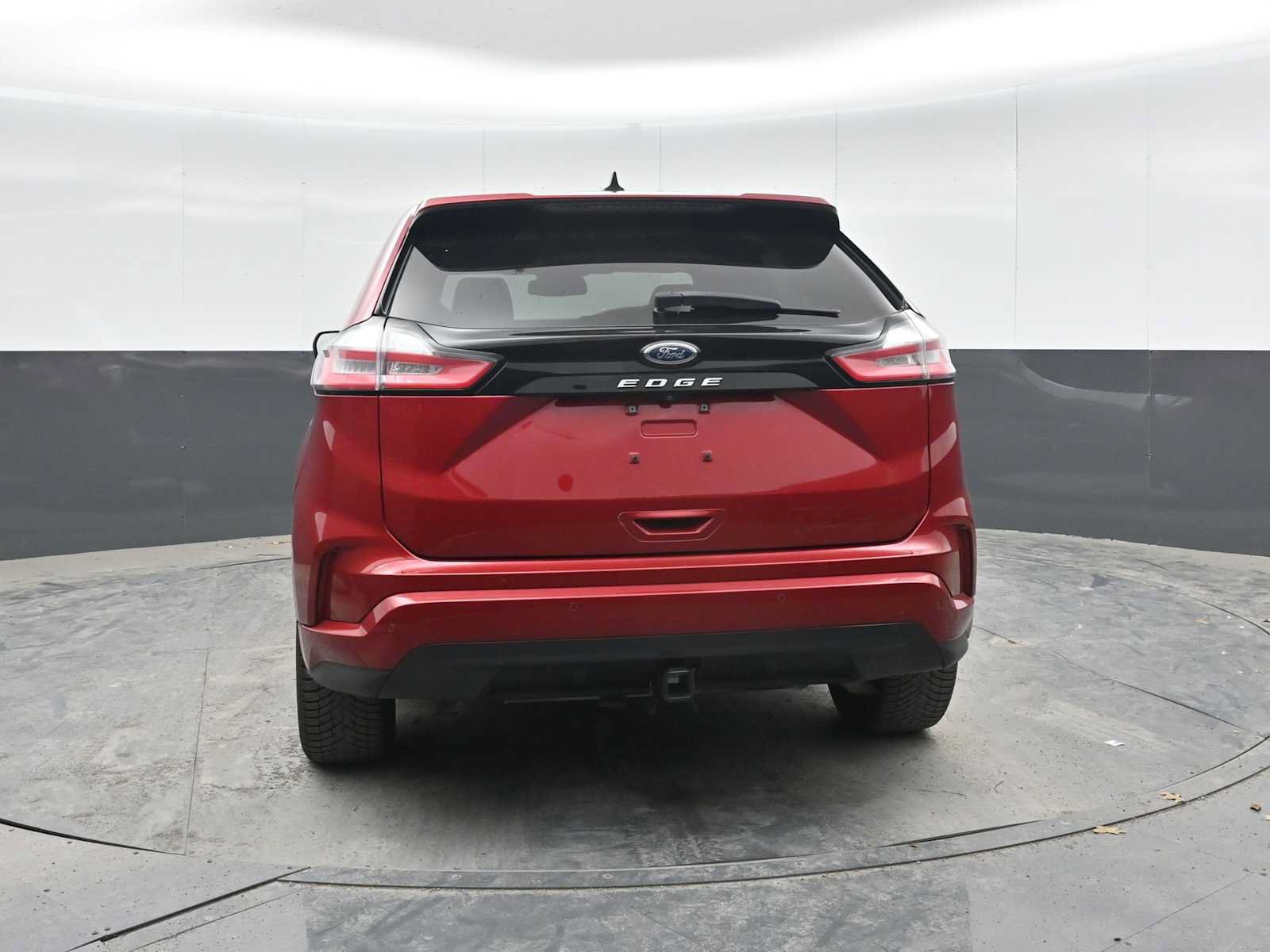 Used 2022 Ford Edge ST-Line w/ Class II Trailer Tow Package AWD/4WD image 10