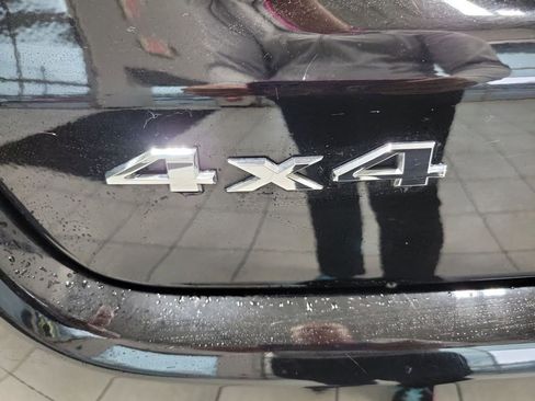 Used 2023 Jeep Compass Latitude AWD/4WD image 11