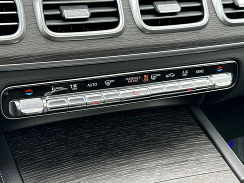 New 2026 Mercedes-Benz GLE 450 4MATIC image 17