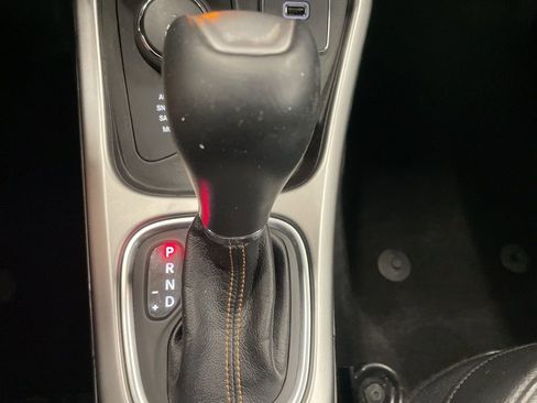Used 2020 Jeep Compass Latitude AWD/4WD image 27