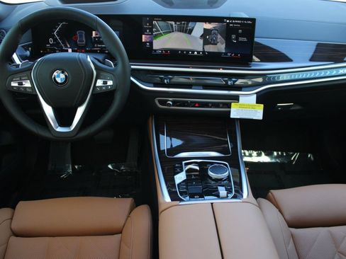 Used 2026 BMW X5 sDrive40i RWD image 16