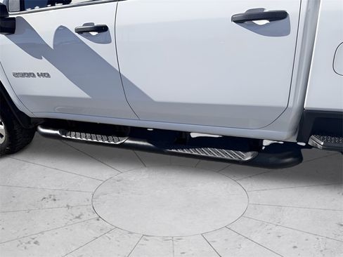 Used 2025 Chevrolet Silverado 2500 Custom w/ Custom Value Package image 11