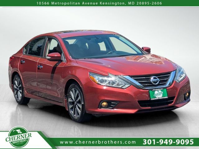 Used 2017 Nissan Altima 2.5 SV w/ Convenience Package FWD image 1
