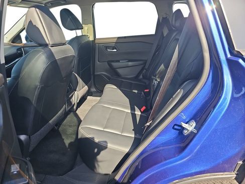 Used 2023 Nissan Rogue SL w/ SL Premium Package FWD image 14
