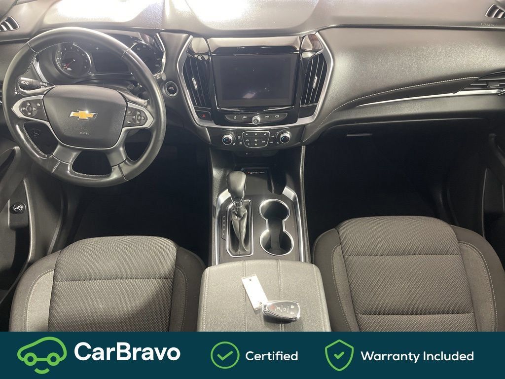 Used 2023 Chevrolet Traverse LT AWD/4WD image 17