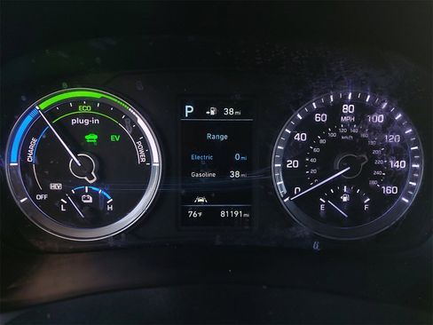 Used 2019 Hyundai Sonata Limited image 18