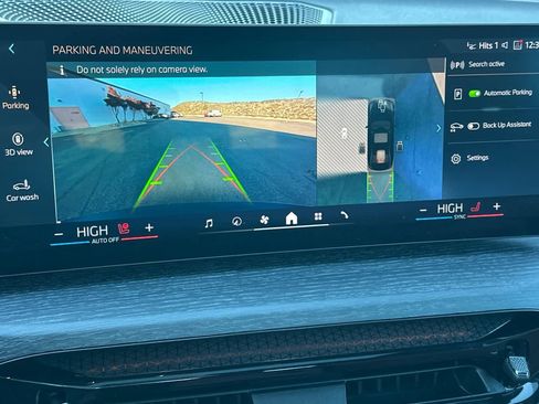 Used 2025 BMW 330i 330i image 21