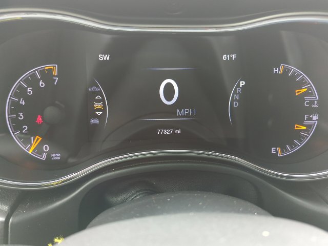 Used 2018 Jeep Grand Cherokee Limited AWD/4WD image 6