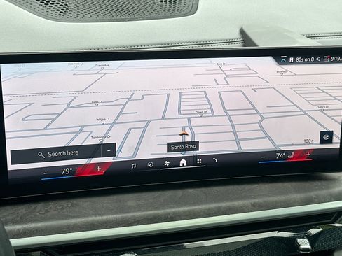 Used 2025 BMW X7 xDrive40i w/ Premium Package image 20