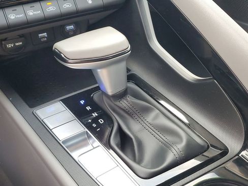 Certified 2023 Hyundai Elantra SEL w/ Convenience Package image 18