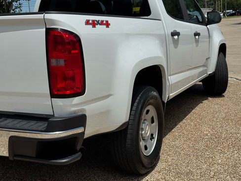 Used 2018 Chevrolet Colorado W/T w/ WT Convenience Package AWD/4WD image 4