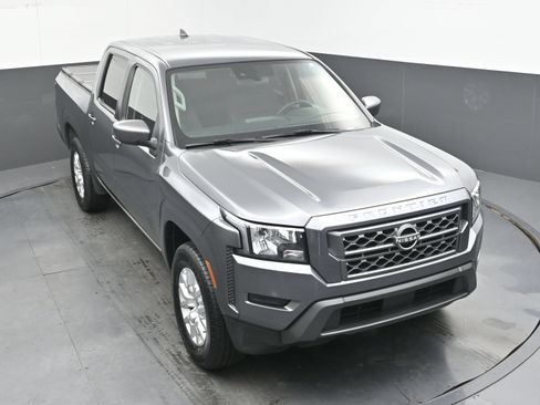 Used 2023 Nissan Frontier SV RWD image 26